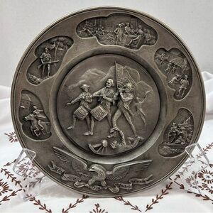 Vintage Pewter Plate American 1776 Declaration of Independence 9" by Hudson